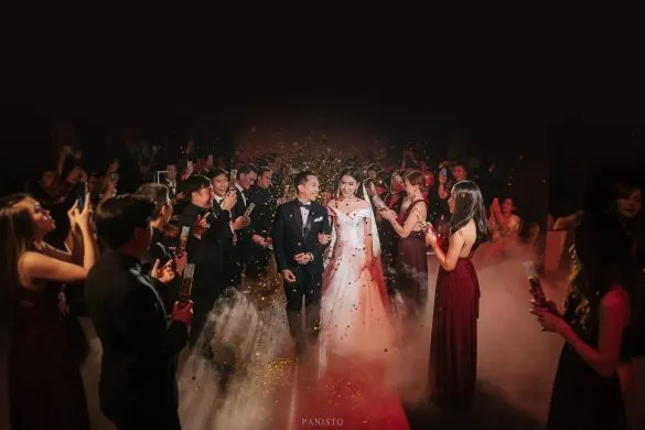 Destination wedding Thailand celebration planned with luxury stage décor in Bangkok